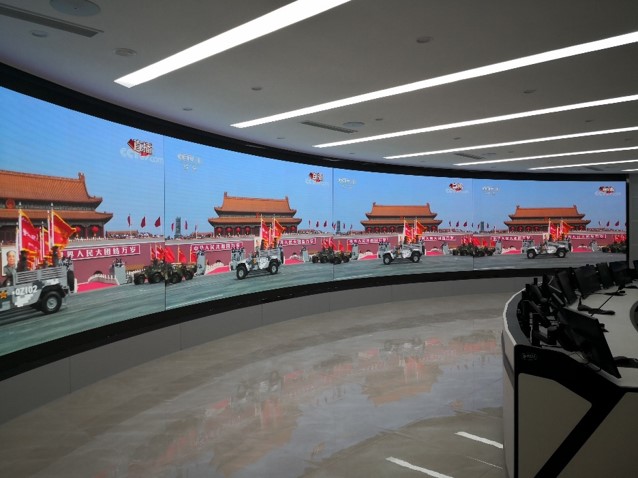 LCD液晶拼接屏機(jī)柜--門臉的LED滾動(dòng)字幕屏費(fèi)電嗎